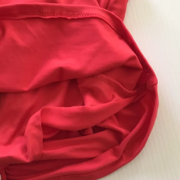 GAZE womens L spaghetti strap ruched red top NEW stretchy fabric - Picture 15 of 15